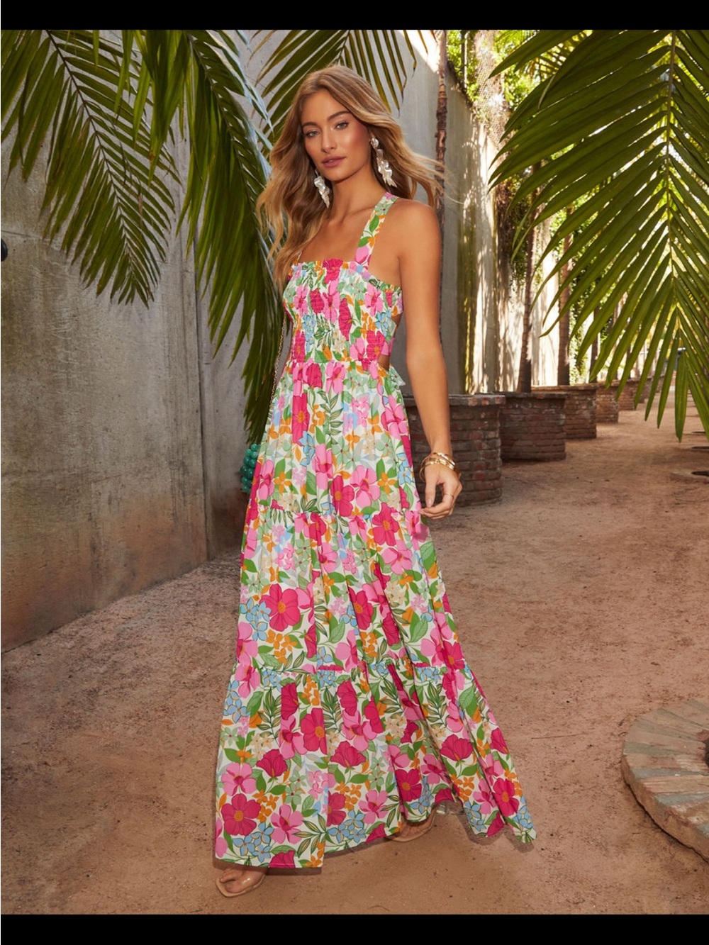 Vici floral Emelia maxi dress - Picture 3 of 3